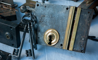Illustration for article titled Understand More About When You Should Have The Locks On Your Residence Switched